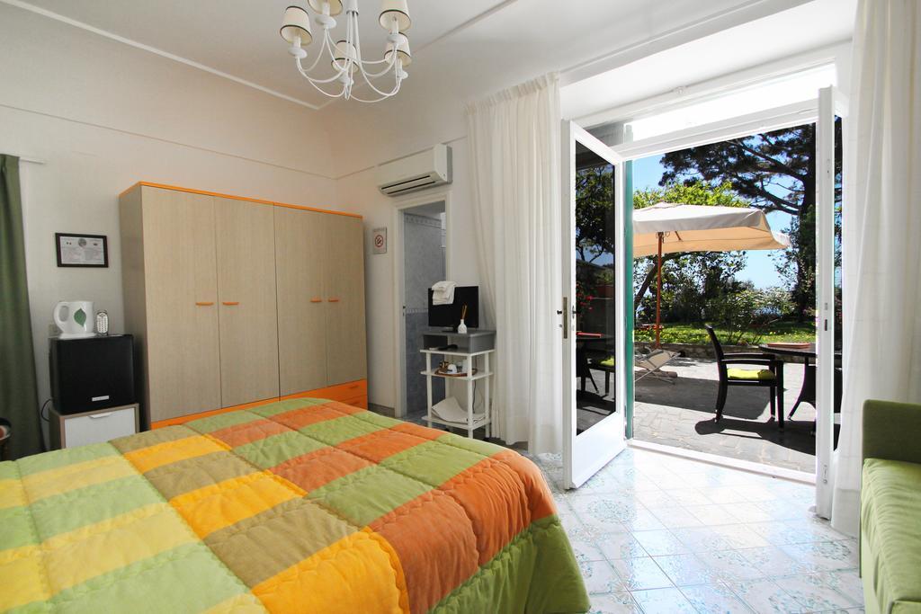 Casa Augusto B&B Capri Room photo