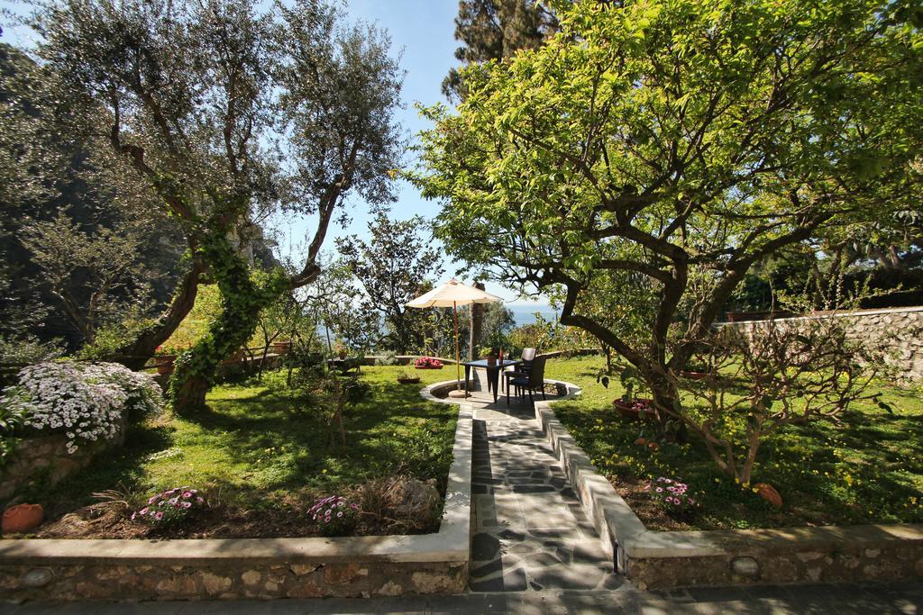Casa Augusto B&B Capri Exterior photo